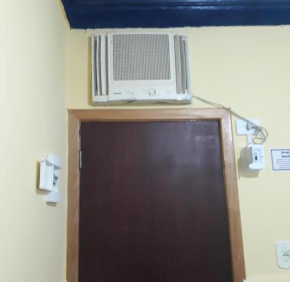 استودیوی سوپریور, Sapucali Privative Hostel