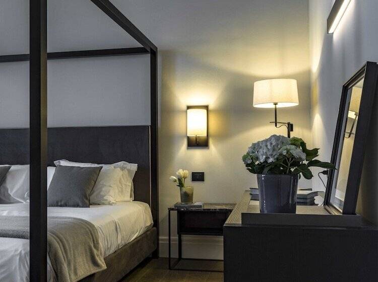 سوییت جونیور با چشم‌انداز دریا, Dogana Resort