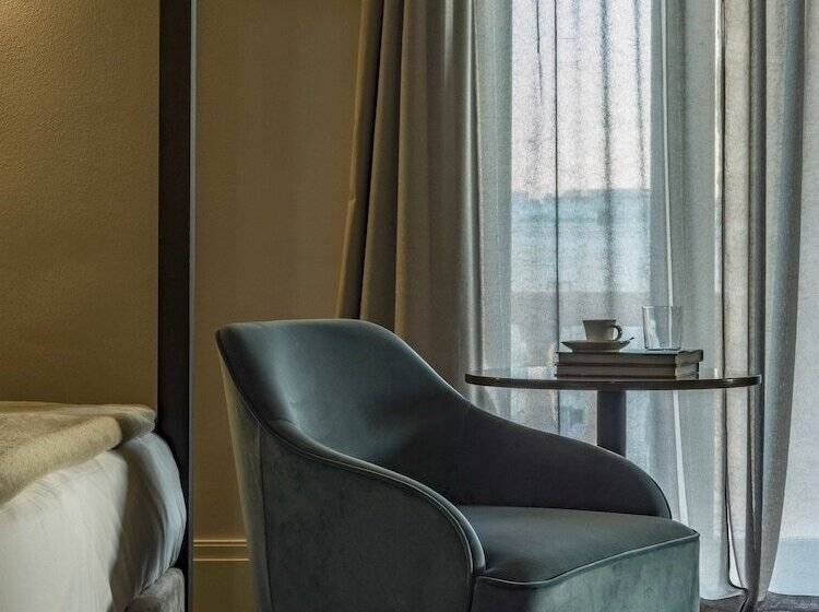 سوییت, Dogana Resort