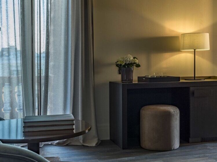 سوییت, Dogana Resort