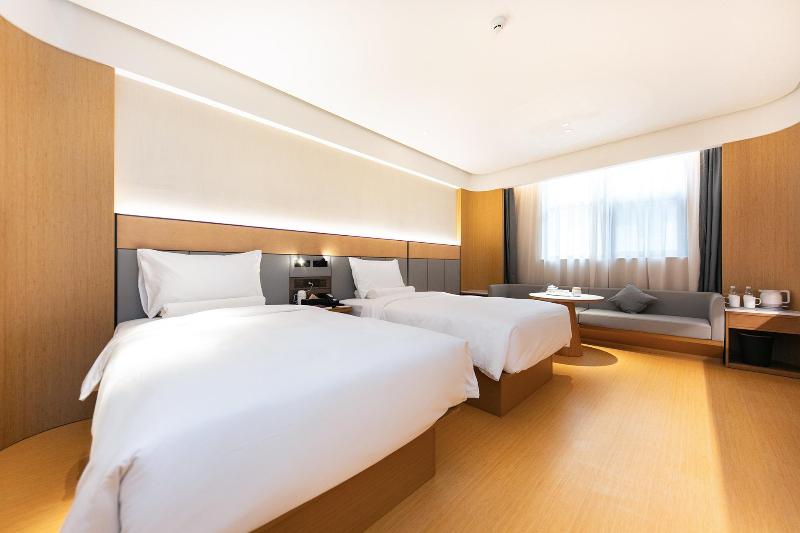 キングサイズベッドのスタンダードルーム, Holiday Inn Express Changzhou Xinbei, An Ihg