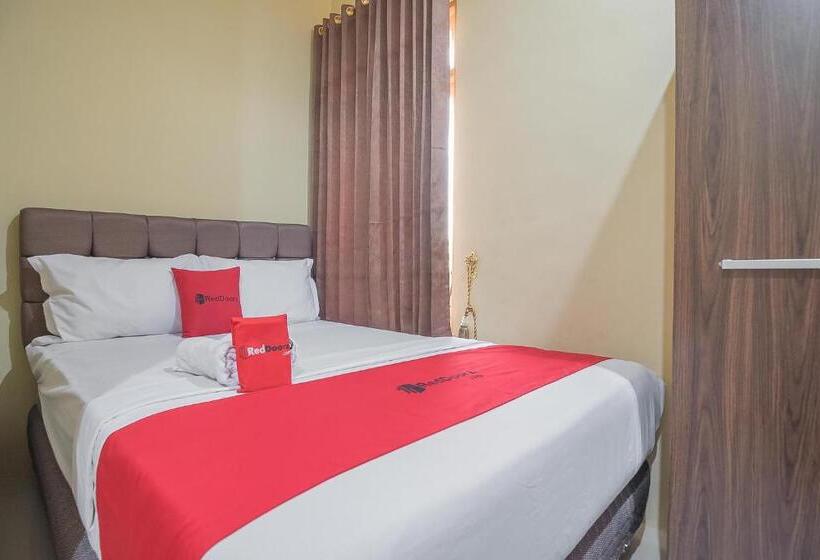 اتاق استاندارد, Reddoorz Plus Near Syamsudin Noor Airport 3