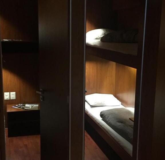 اتاق عادی, Onkel Inn Airport Sleepbox