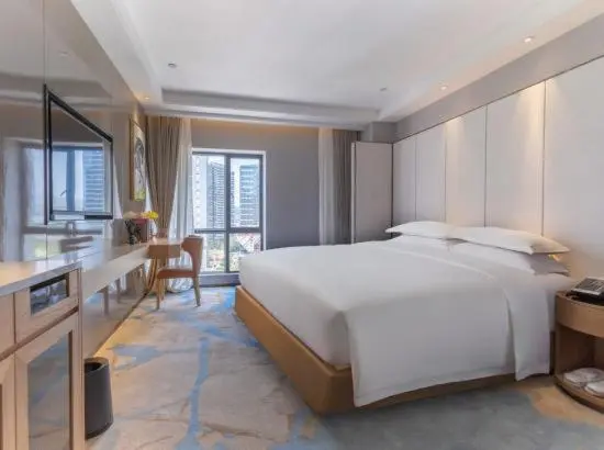キングサイズベッドのスタンダードルーム, Ramada Encore By Wyndham Kunming West