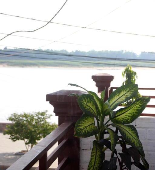 اتاق استاندارد با بالکن, Sorya Guesthouse & Dolphin Tours