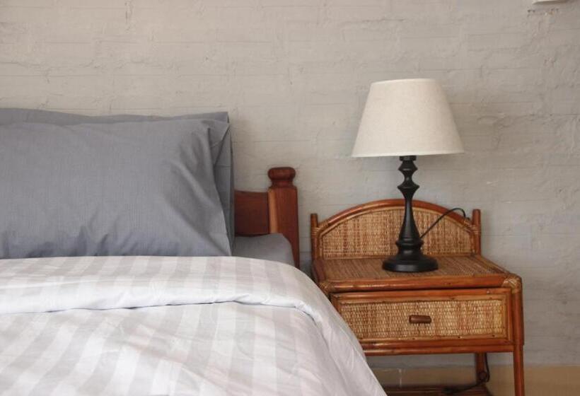 اتاق استاندارد, Sorya Guesthouse & Dolphin Tours