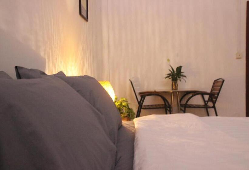 اتاق استاندارد, Sorya Guesthouse & Dolphin Tours