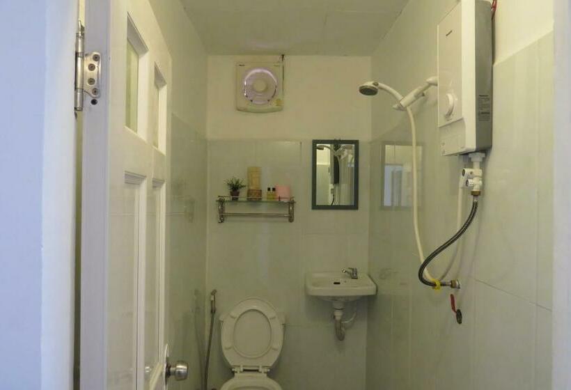 اتاق استاندارد با بالکن, Sorya Guesthouse & Dolphin Tours