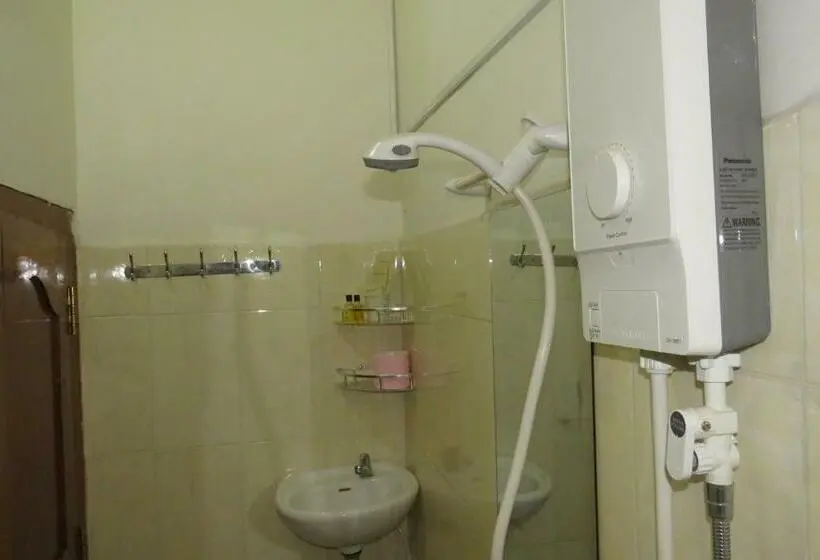 اتاق خانوادگی, Sorya Guesthouse & Dolphin Tours