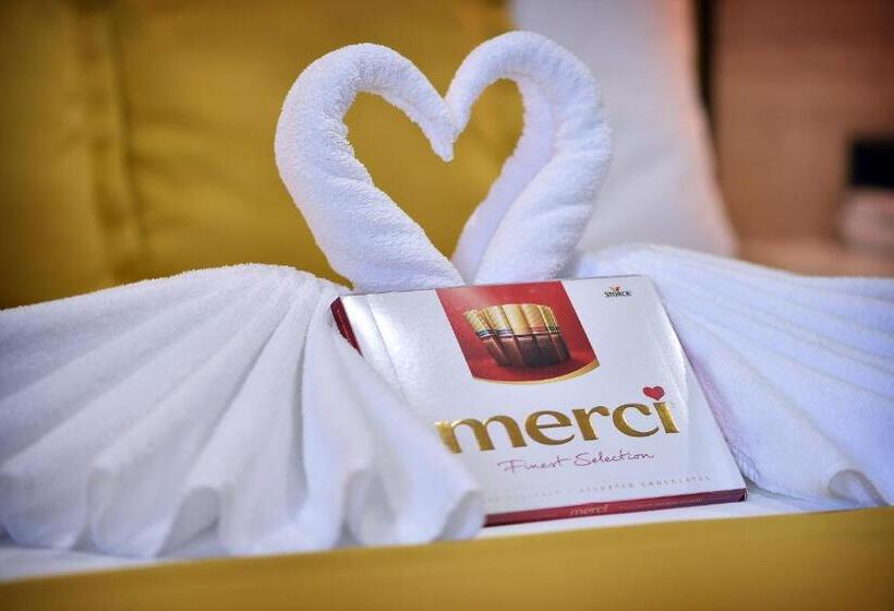 اتاق لوکس سه تخته, Dream House Hotel & Spa