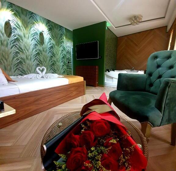 سوییت اجرایی, Dream House Hotel & Spa