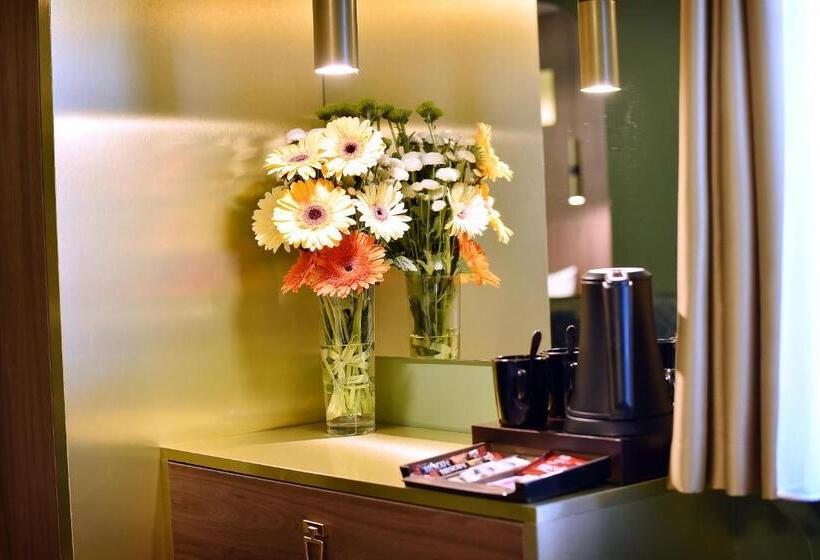 اتاق سوپریور سه تخته, Dream House Hotel & Spa