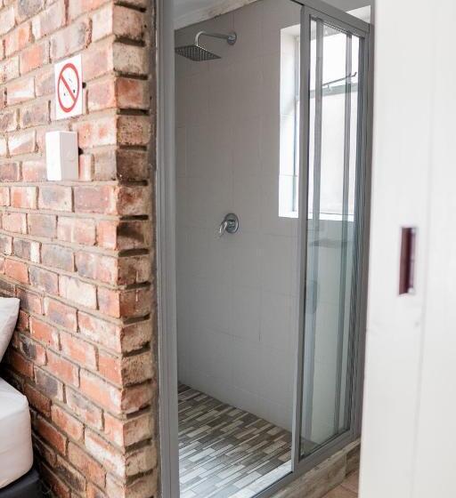 חדר משפחתי, Opstal Guestfarm