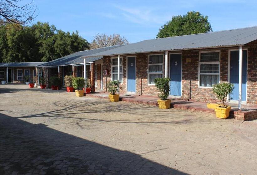 חדר משפחתי, Opstal Guestfarm