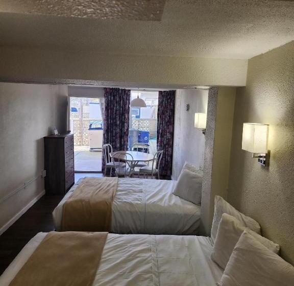Студия Стандарт, Yankee Clipper Resort Motel
