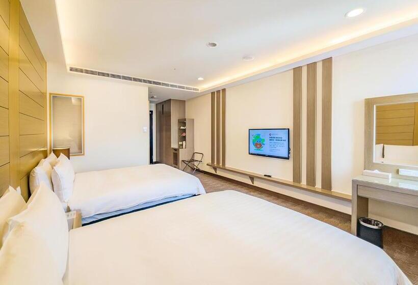 اتاق استاندارد چهار تخته, Cheng Wan Grand