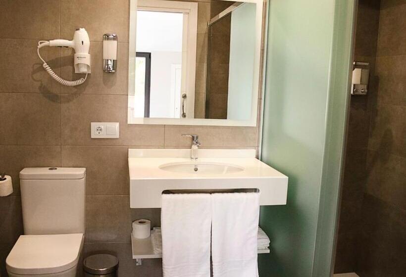 バルコニー付きスタンダードトリプルルーム, Parque Florida