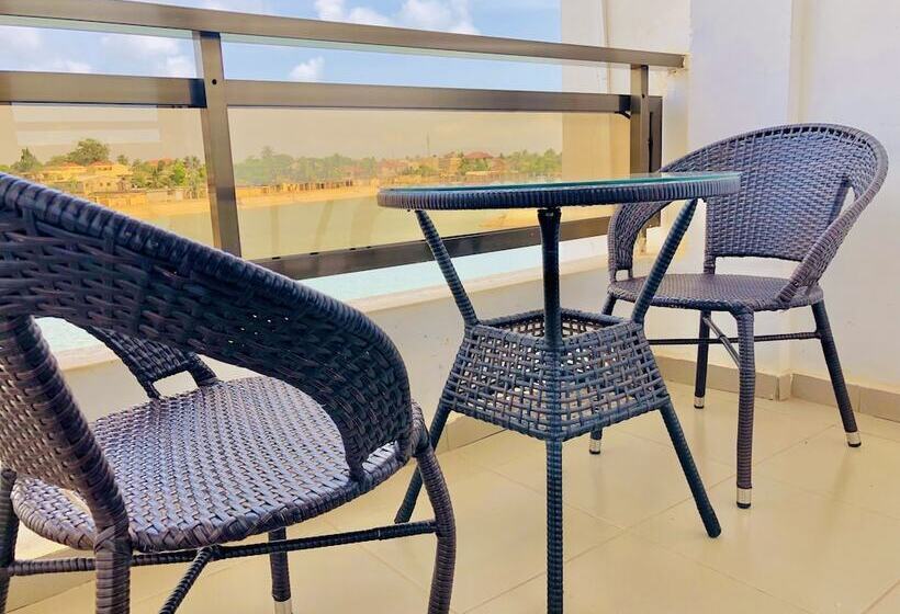 اتاق استاندارد, Grace Lodge