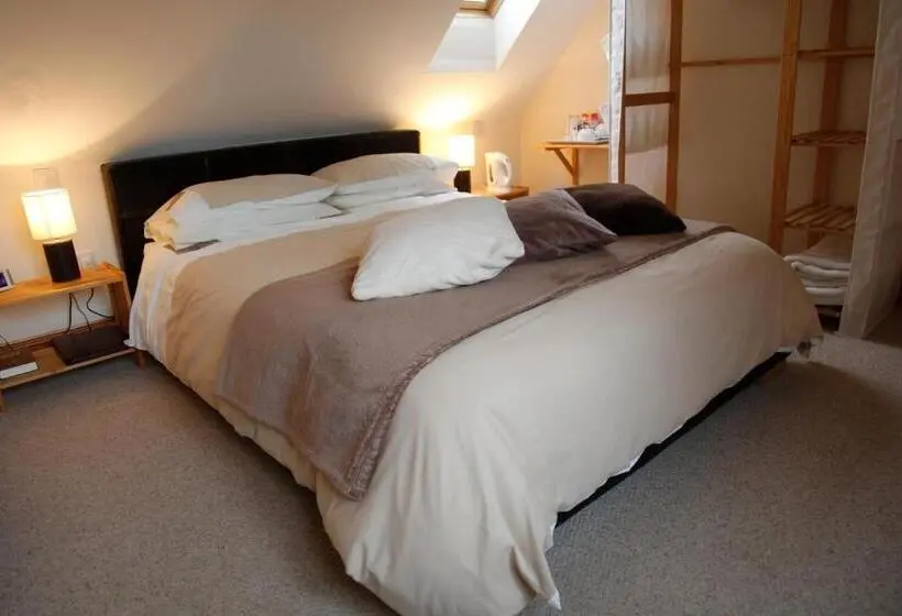 スタンダードルーム, Two Hoots Bed And Breakfast