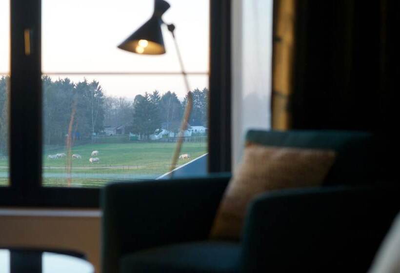 Номер Стандарт, Off