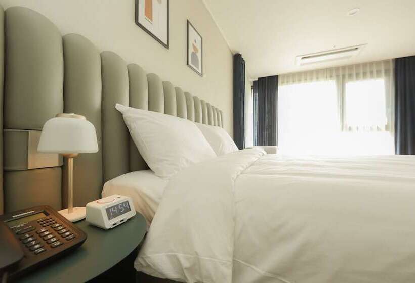 חדר דלוקס, Seogwipean