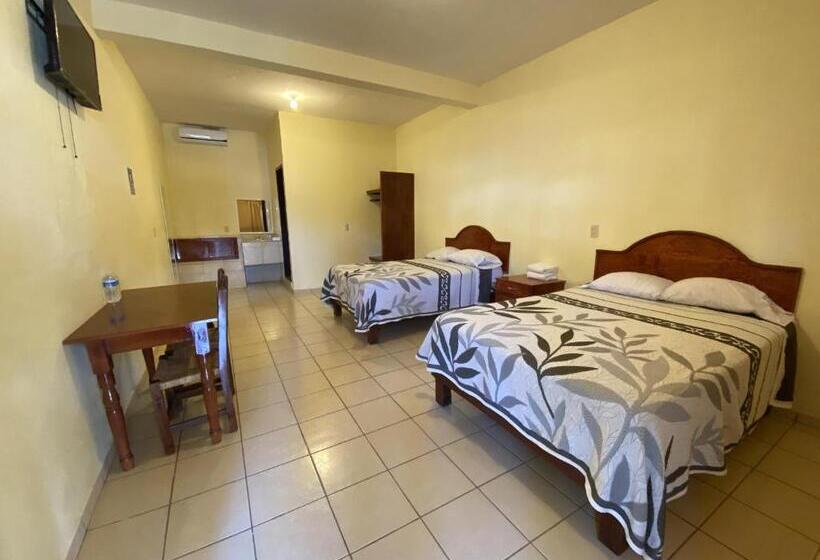 غرفة قياسية, Y Restaurante Villas Del Sol Jalpan