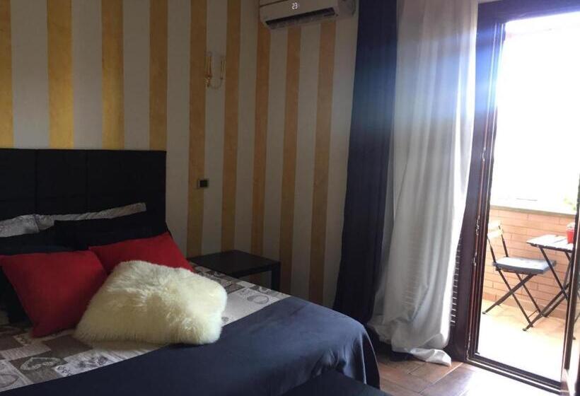 キングサイズベッドのスーペリアルーム, Fiumicino A57 Banano