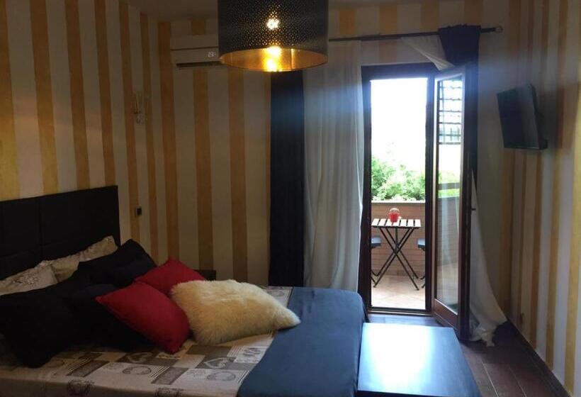 キングサイズベッドのスーペリアルーム, Fiumicino A57 Banano