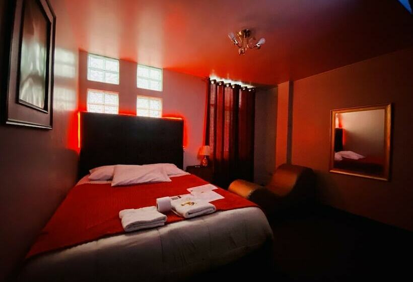 スタンダードルーム, Puno Victoria Suites