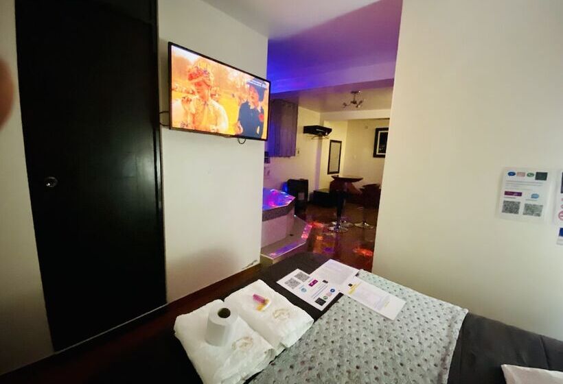 デラックススタジオ, Puno Victoria Suites