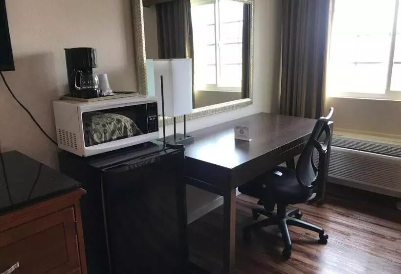 اتاق استاندارد با 2 تخت دوبل, California Inn And Suites Bakersfield