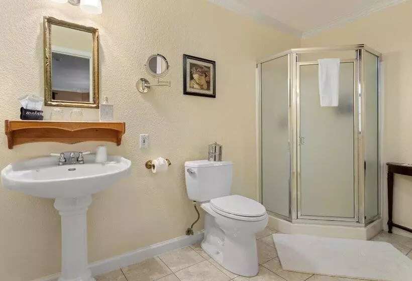 キングサイズベッドのスタンダードルーム, Candlelight Inn Napa Valley