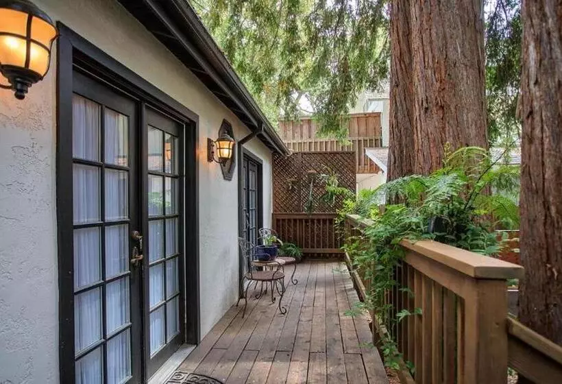 エクゼクティブスイート, Candlelight Inn Napa Valley