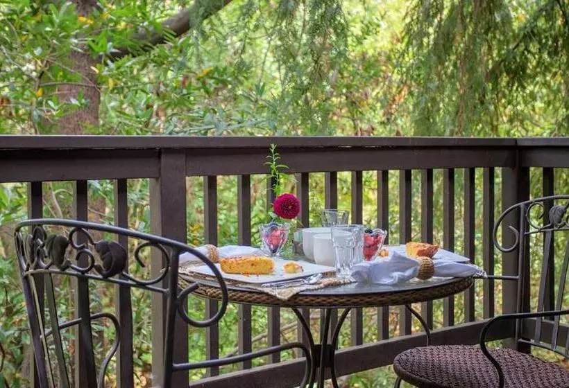エクゼクティブスイート, Candlelight Inn Napa Valley