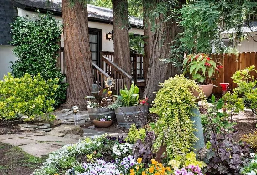 エクゼクティブスイート, Candlelight Inn Napa Valley