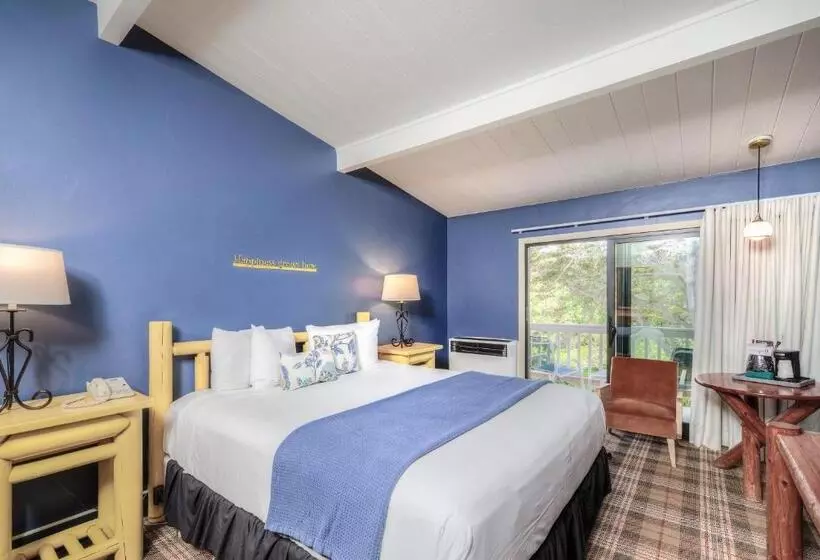 キングサイズベッドのスタンダードルーム, Carmel River Inn