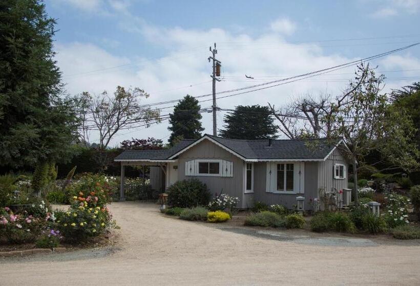 Дом 1 Спальня, Carmel River Inn