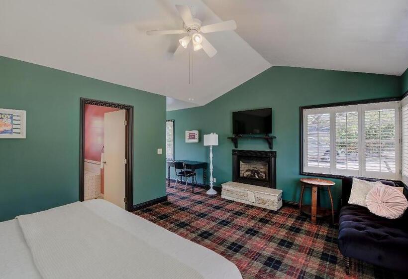 Дом 1 Спальня, Carmel River Inn