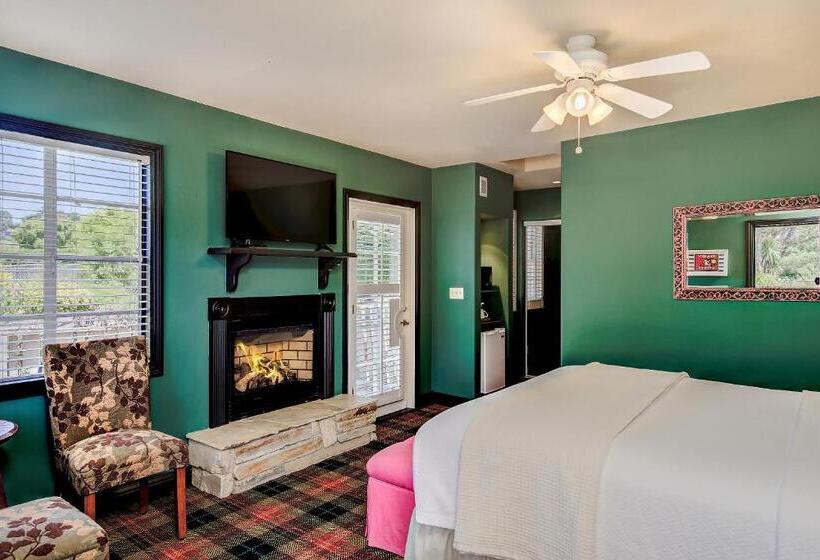 1间卧室的房子, Carmel River Inn