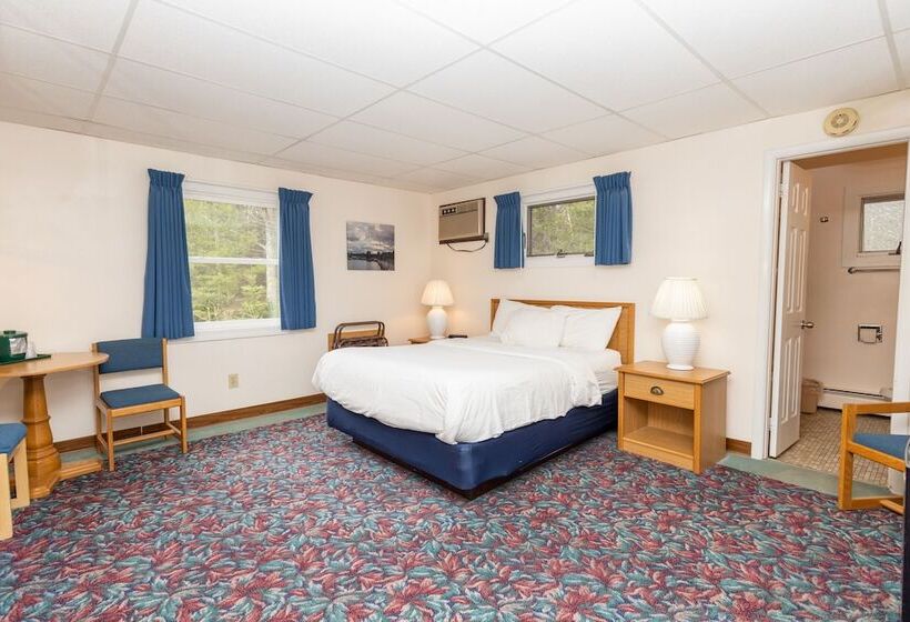 Номер Стандарт Двуспальная Кровать, Cedar Motor Inn