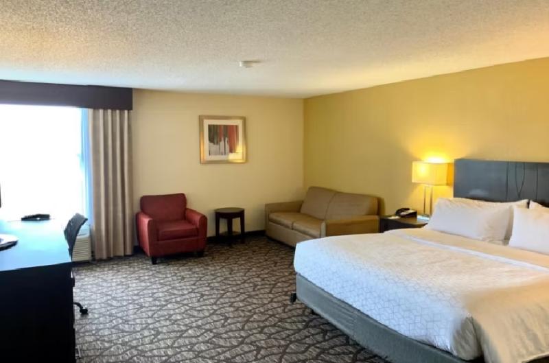 غرفة قياسية لذوى الاحتياجات الخاصة, Holiday Inn Express Tallahassee, An Ihg