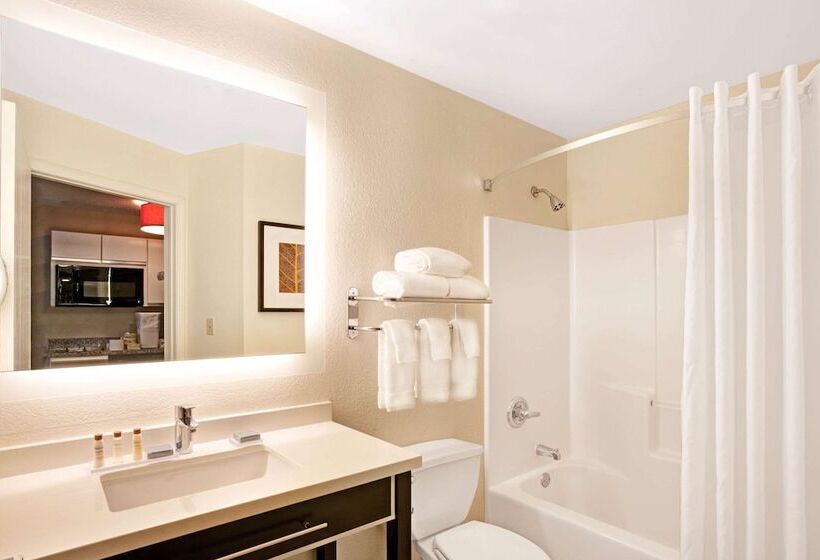 Люкс, Mainstay Suites Charlotte  Executive Park
