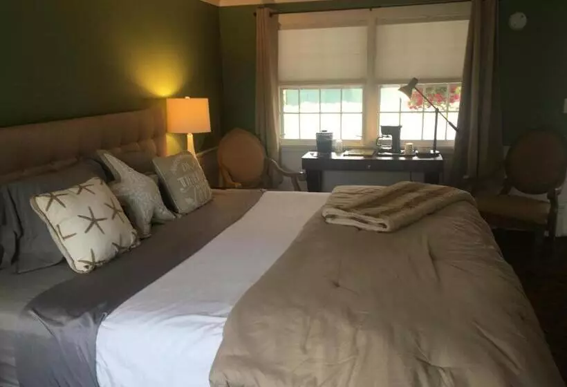 キングサイズベッドのスタンダードルーム, Starlight Lodge North Conway