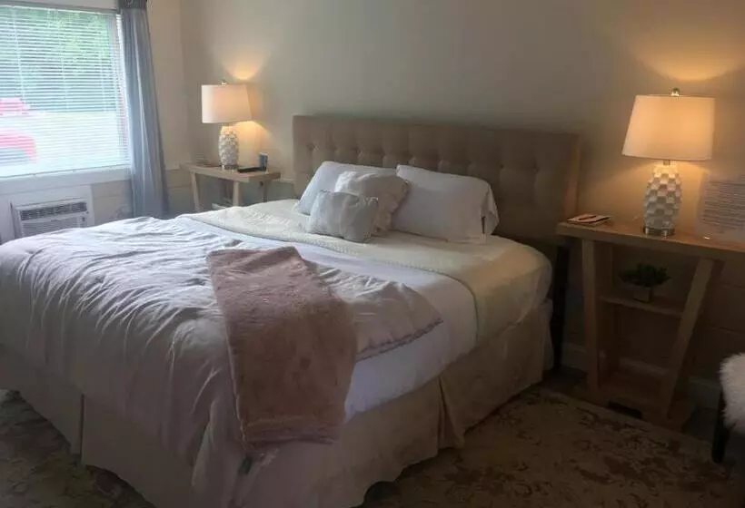 キングサイズベッドのスタンダードルーム, Starlight Lodge North Conway