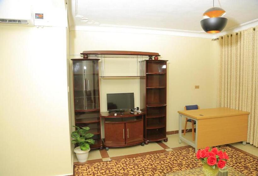 استودیوی لوکس, Airport Hotel Entebbe
