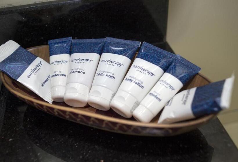 استودیوی لوکس, Airport Hotel Entebbe