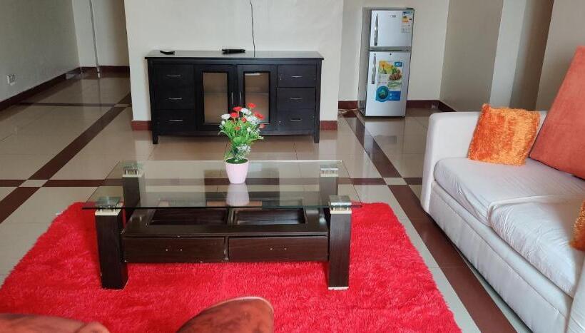 اتاق سوپریور خانوادگی, Airport Hotel Entebbe