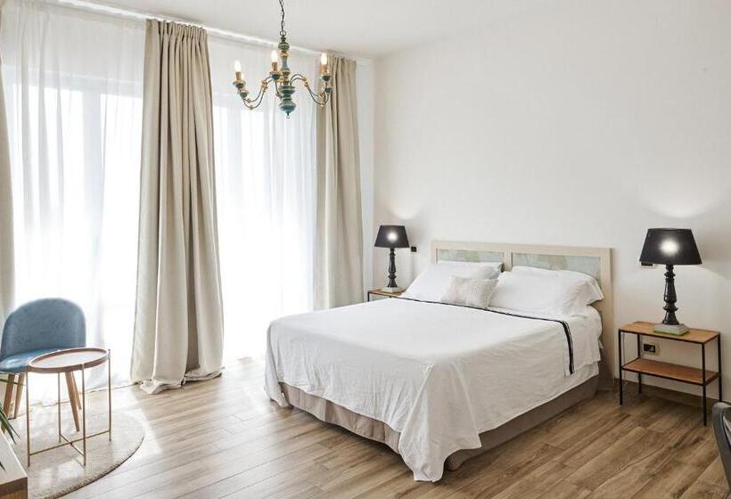 豪华房间, Vuvulà