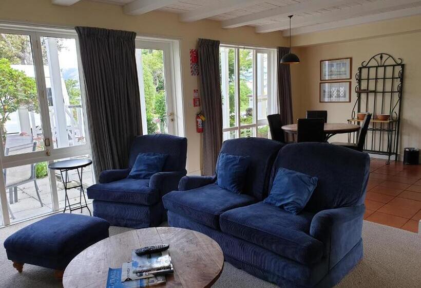 דירת חדר נוף לים, The Bruce Waterfront Apartments By Avi