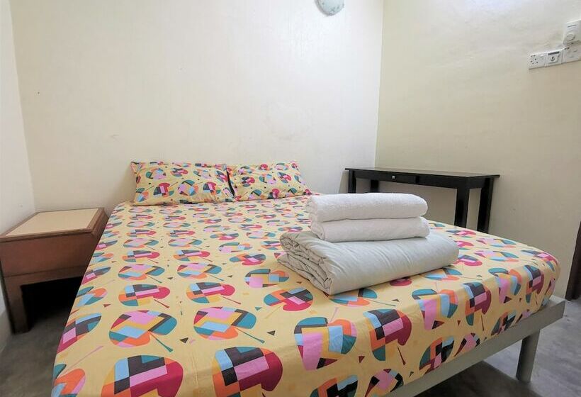 标准间, Star Lodge